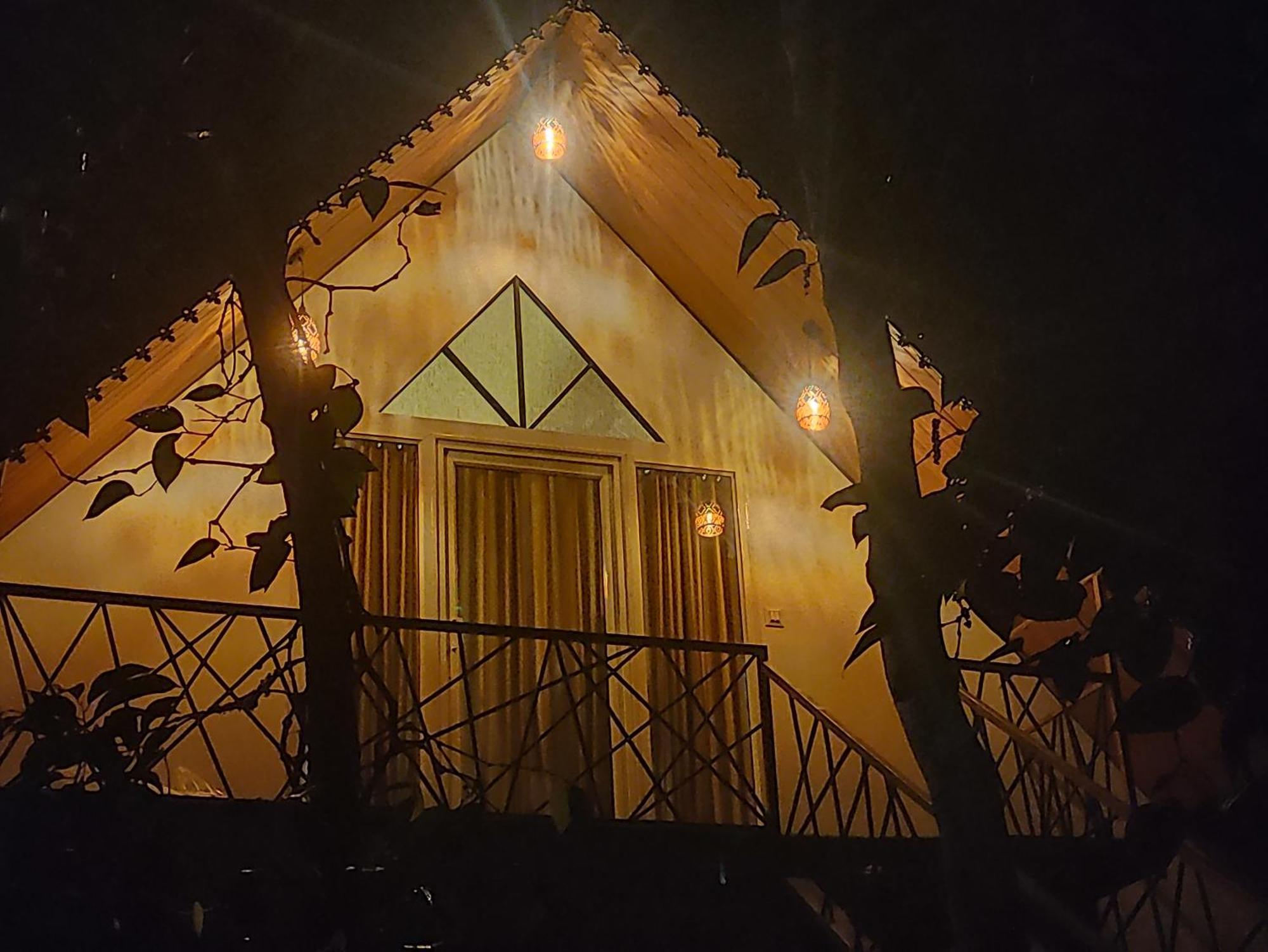 Wood Castle * Munnar